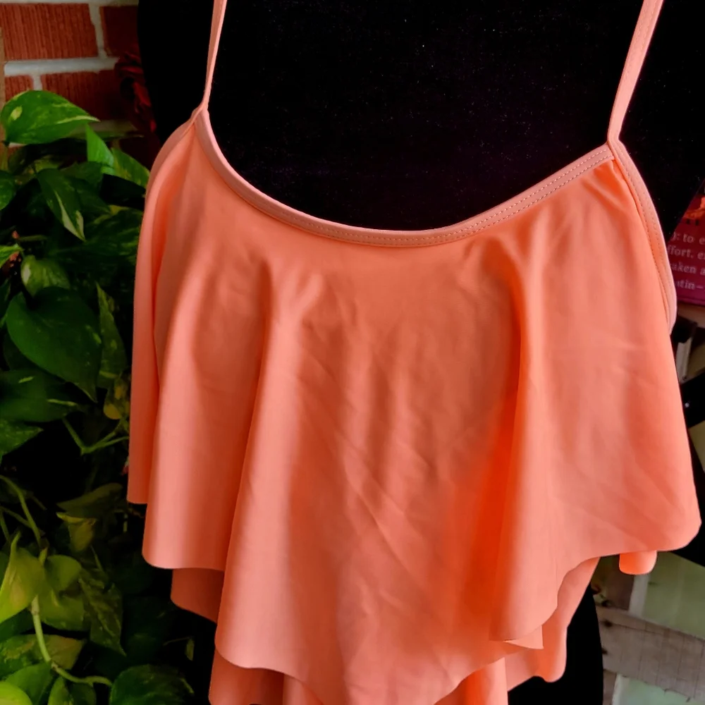 Double Ruffle Swim Top - Picture 9 of 12